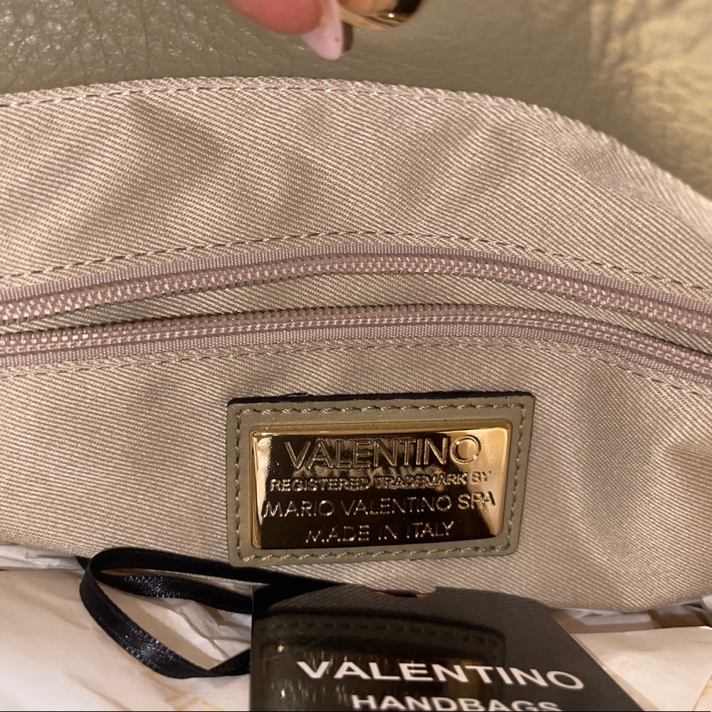 NWT Valentino Luisa D Leather Shoulder Bag - Picture 4 of 9